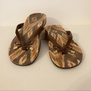 Vionic Bella Bow Toe Post Brown Ikat Sandals - 7